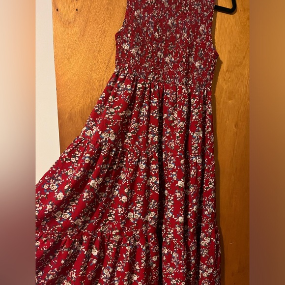 Sundress - Picture 2 of 4